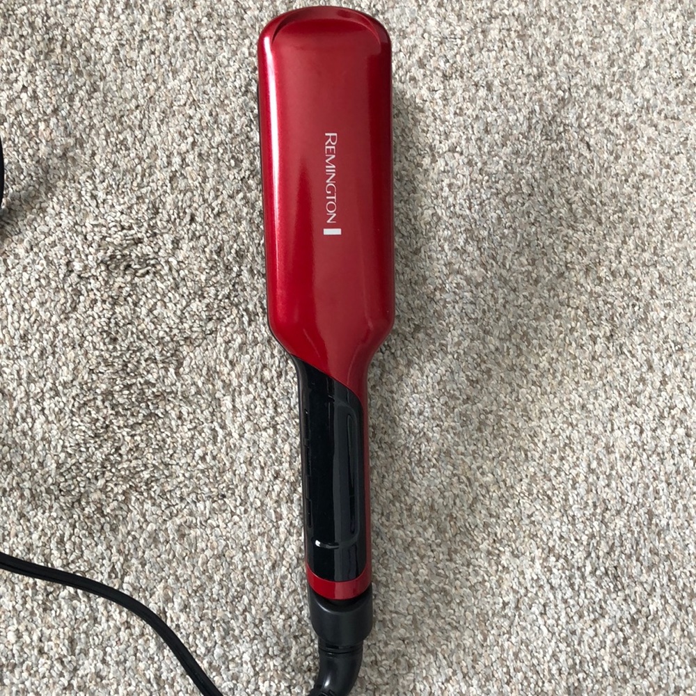 Remington hair straightener